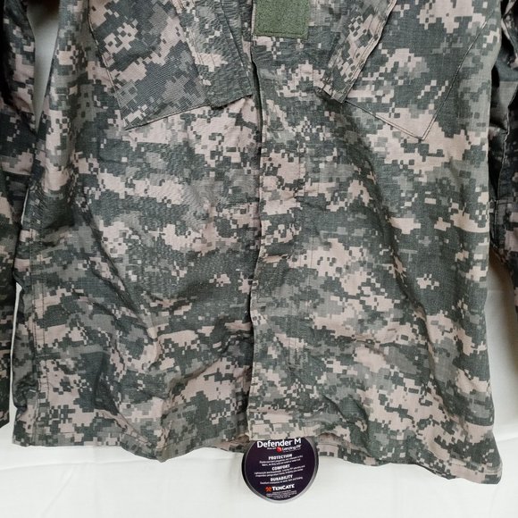 Defender M Military Camo Utility Jacket NEW NWT Men's size Small - Picture 8 of 13